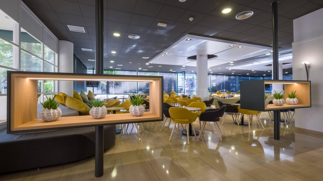 Hotel California Palace